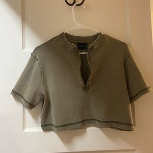 urban outfitters cropped zip up shirt